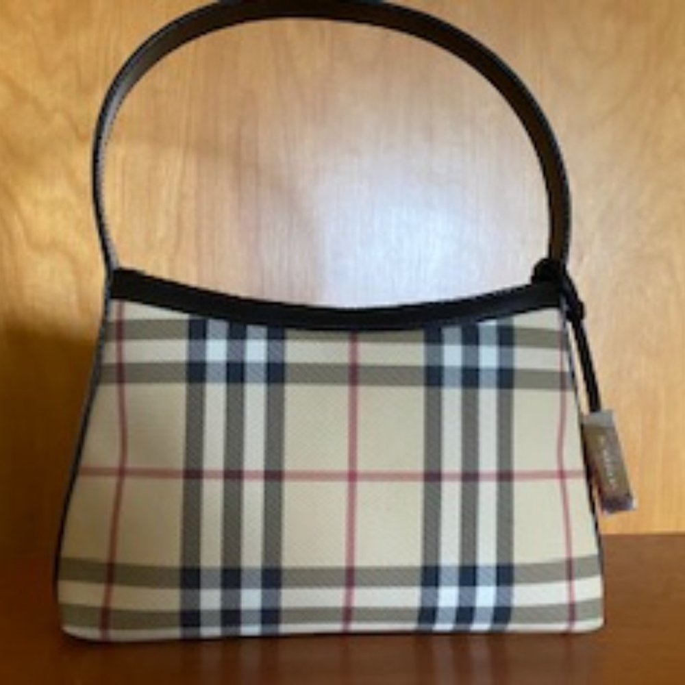 Burberry Purse Nova Check Authentic